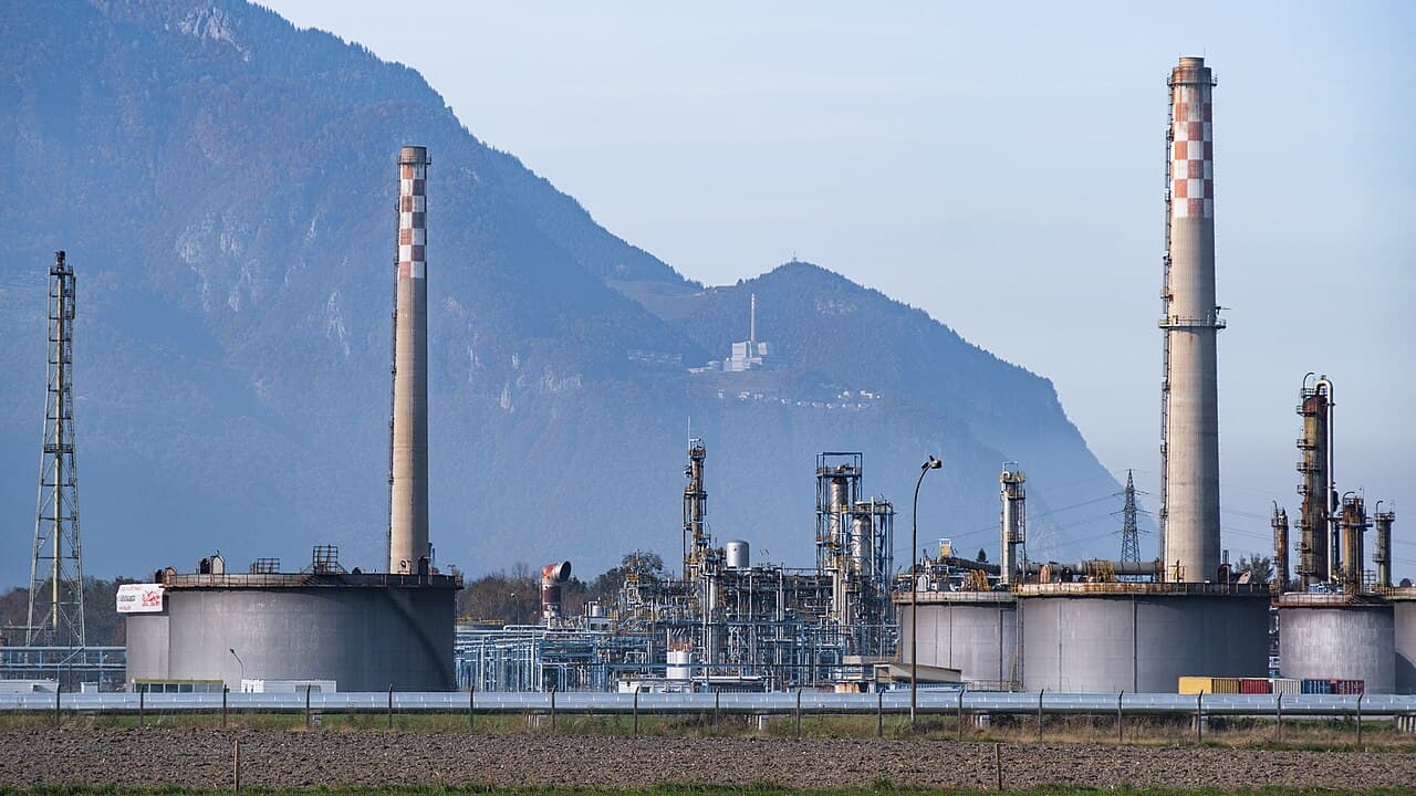 Installations d'une raffinerie pétrolière